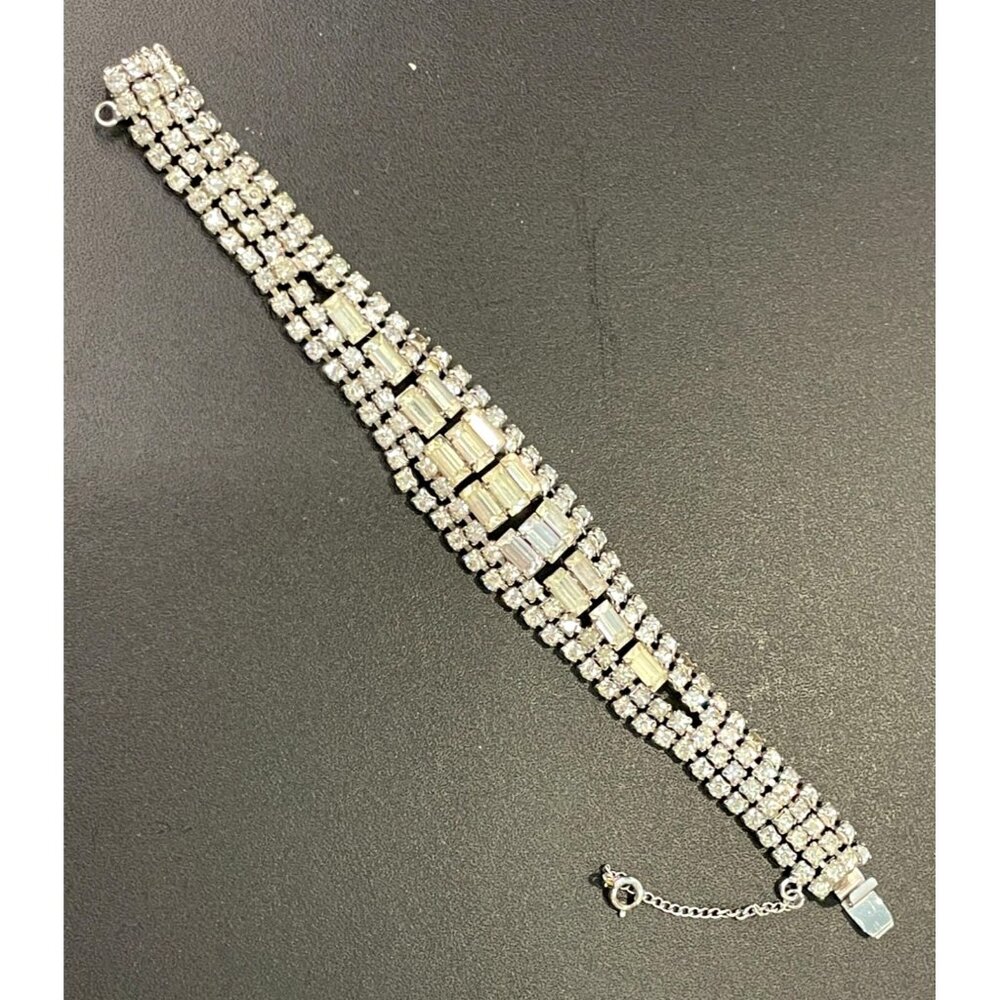 Vintage Hattie Carnegie Rhinestone Bracelet With Baguette & Round Stones Safety